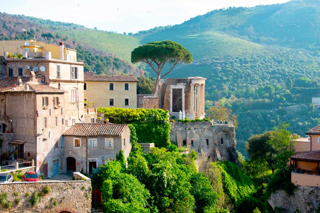 Tivoli (Villa Adriana & Villa d'Este) - Lovely Italy